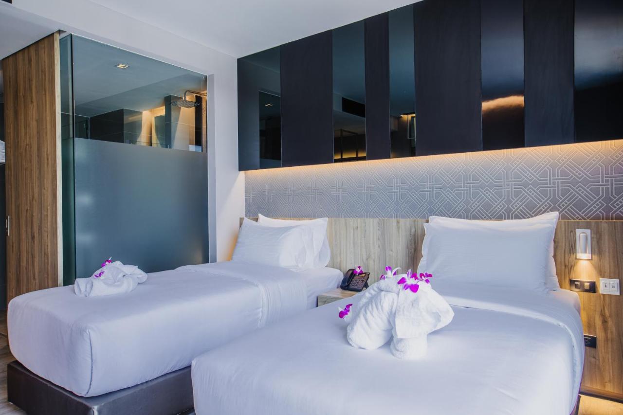 Rak Elegant Hotel Patong Esterno foto