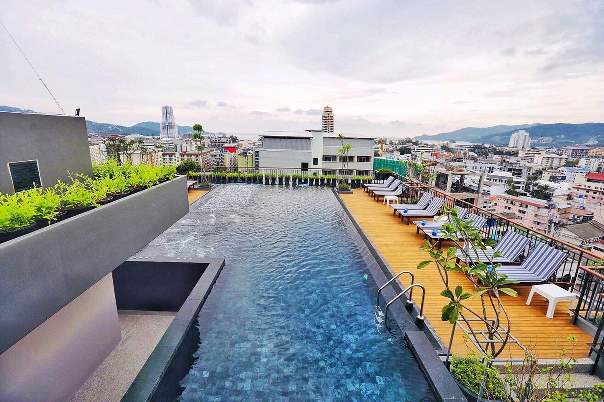 Rak Elegant Hotel Patong Esterno foto