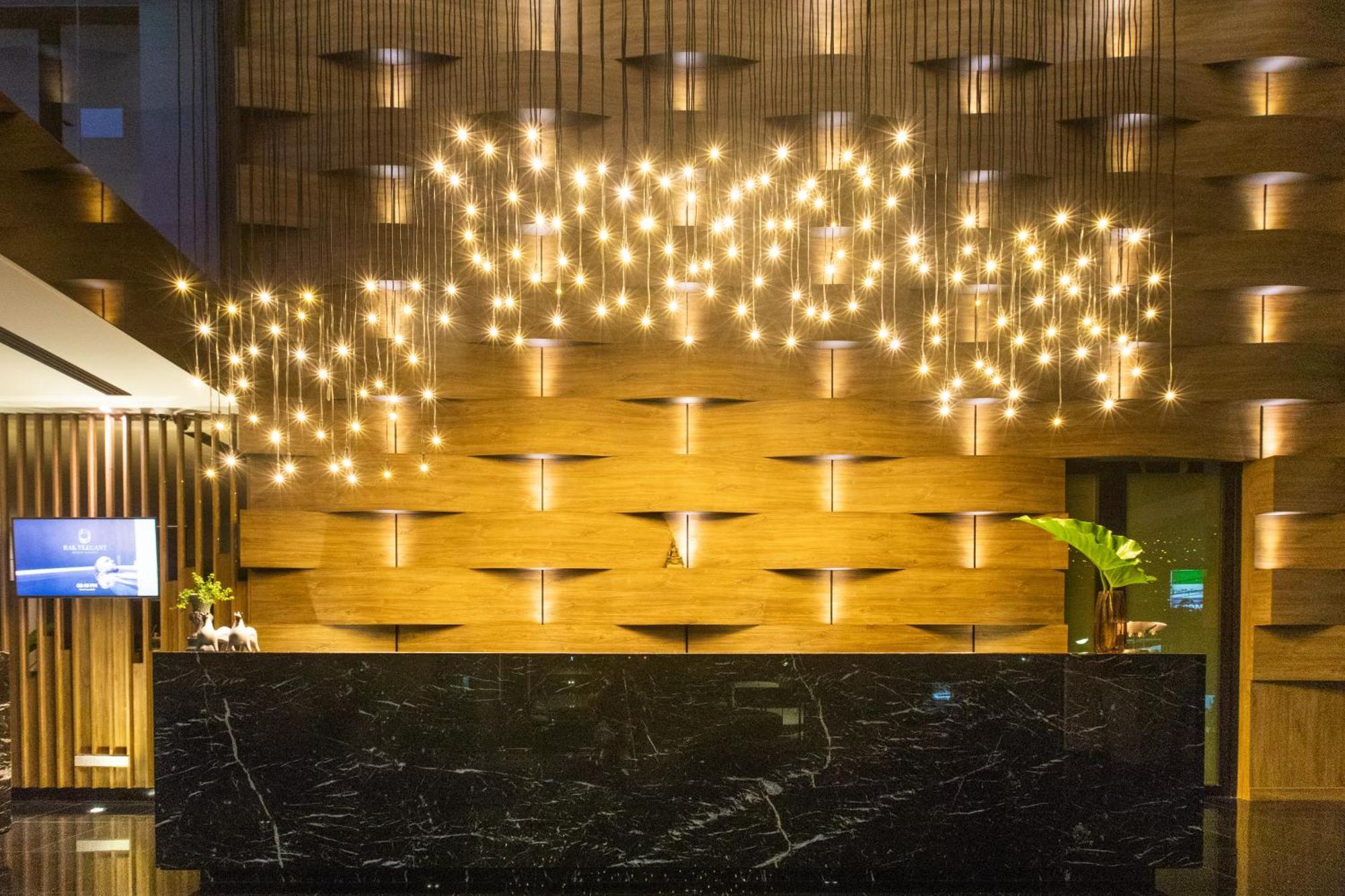 Rak Elegant Hotel Patong Esterno foto