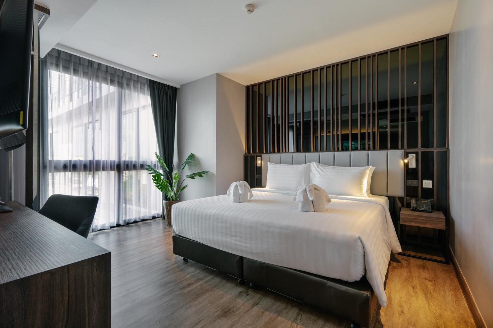 Rak Elegant Hotel Patong Esterno foto